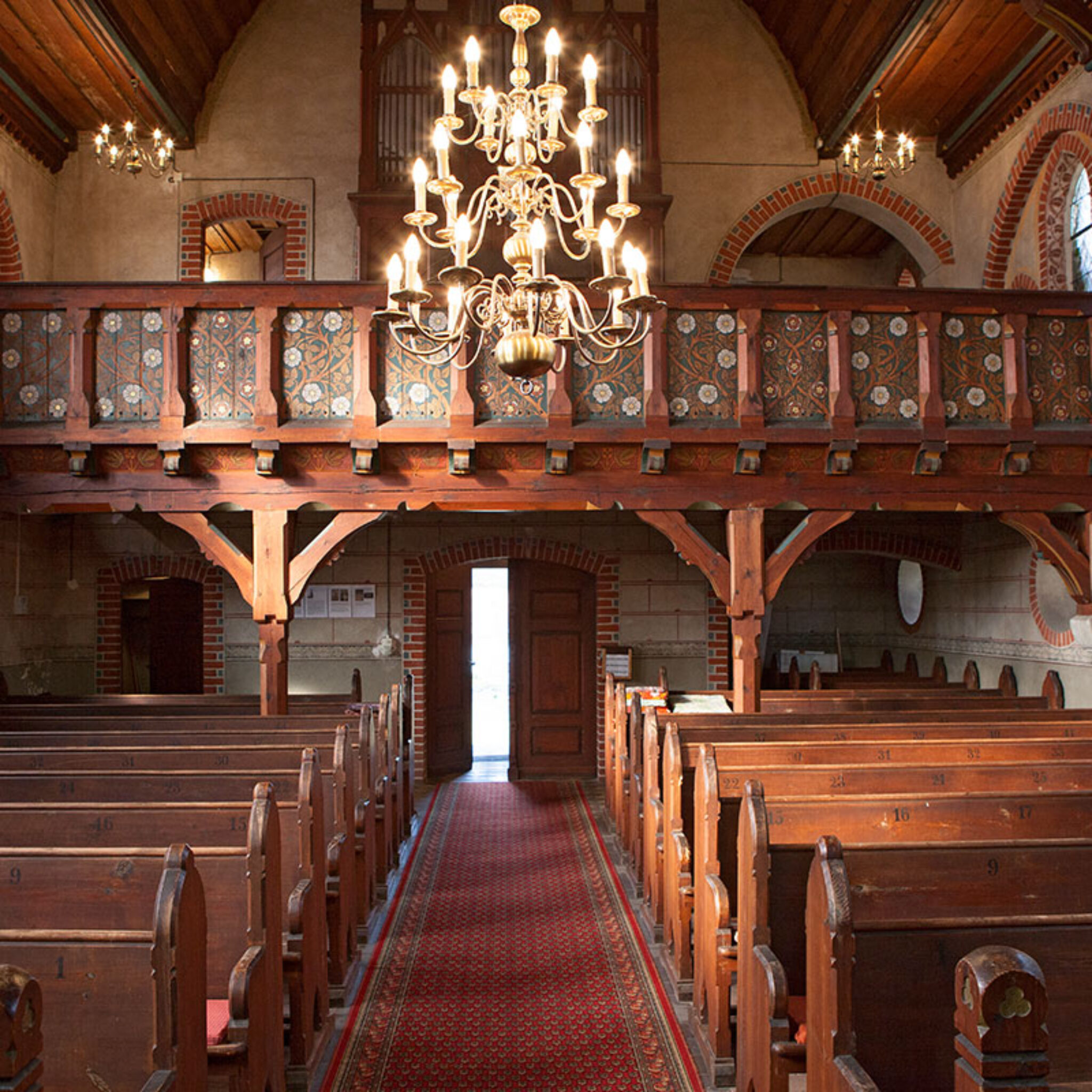 Die Kirche in Trebitz - Empore und Orgel