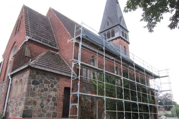 Neues Dach für die Kirche in Trebitz