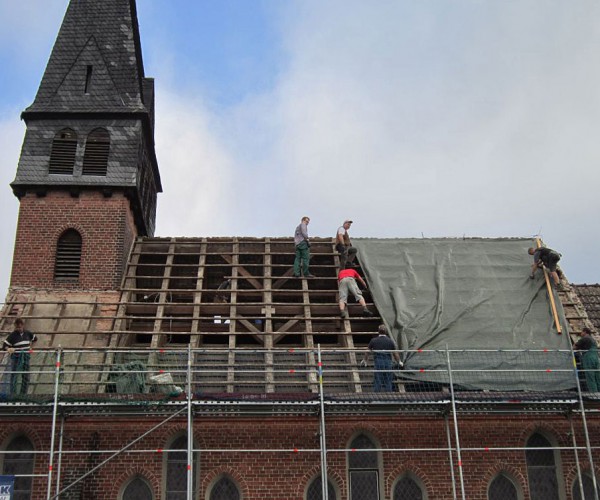Trebitzer Kirche - Das Dach ist wird eingeplant