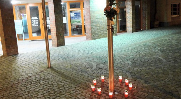 Terroranschläge in Brüssel - Gedenken und Trauer um die Opfer in Brück